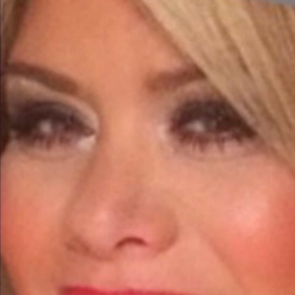 Meet your Posher, Shannon